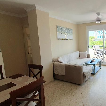 Apartamento A Pie De Playa La Barrosa Chiclana de la Frontera Kültér fotó