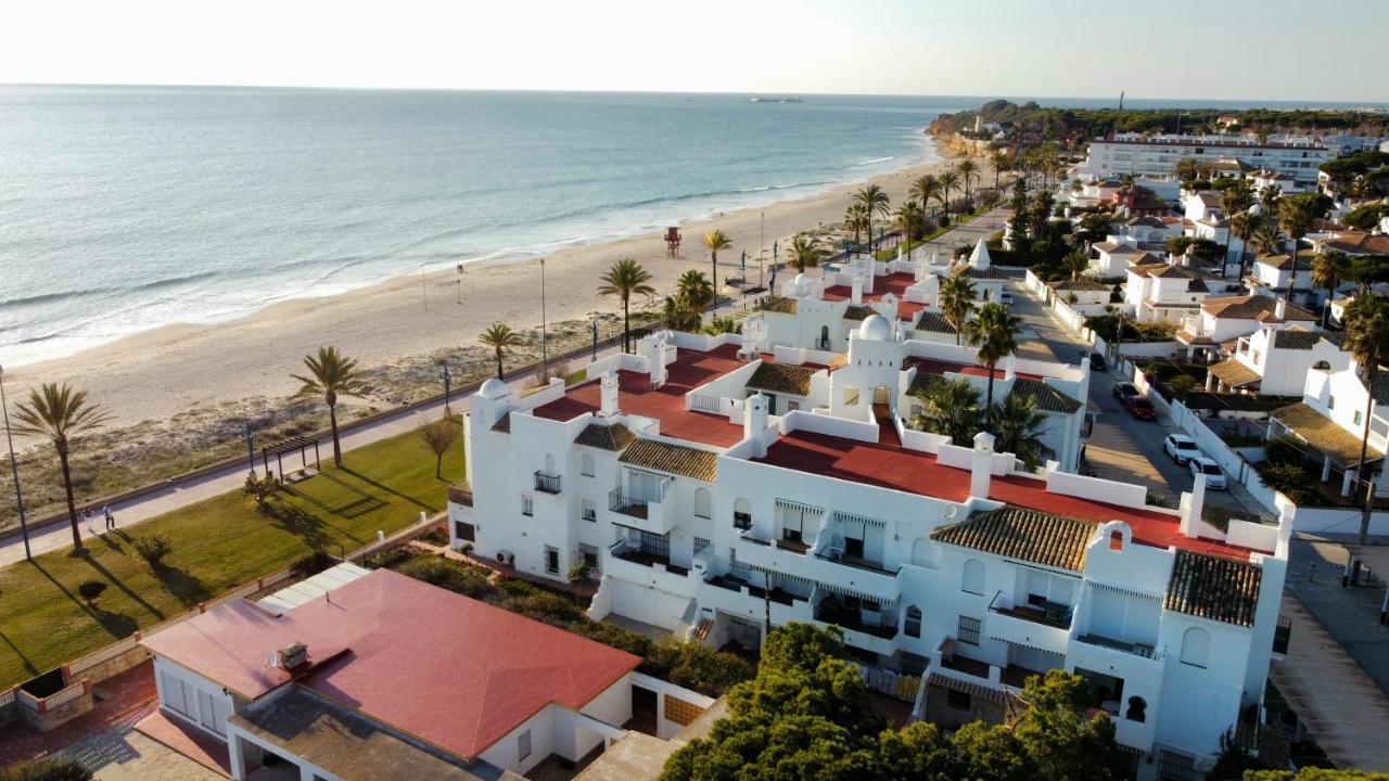 Apartamento A Pie De Playa La Barrosa Chiclana de la Frontera Kültér fotó